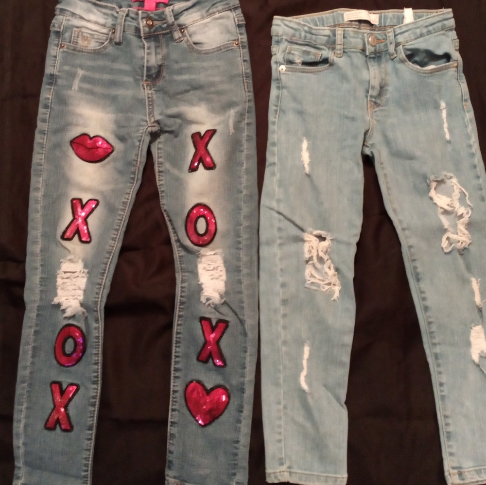 💜❤2pair Brand Name Jeans☑️ZARA & BETSEY JOHNSON💜